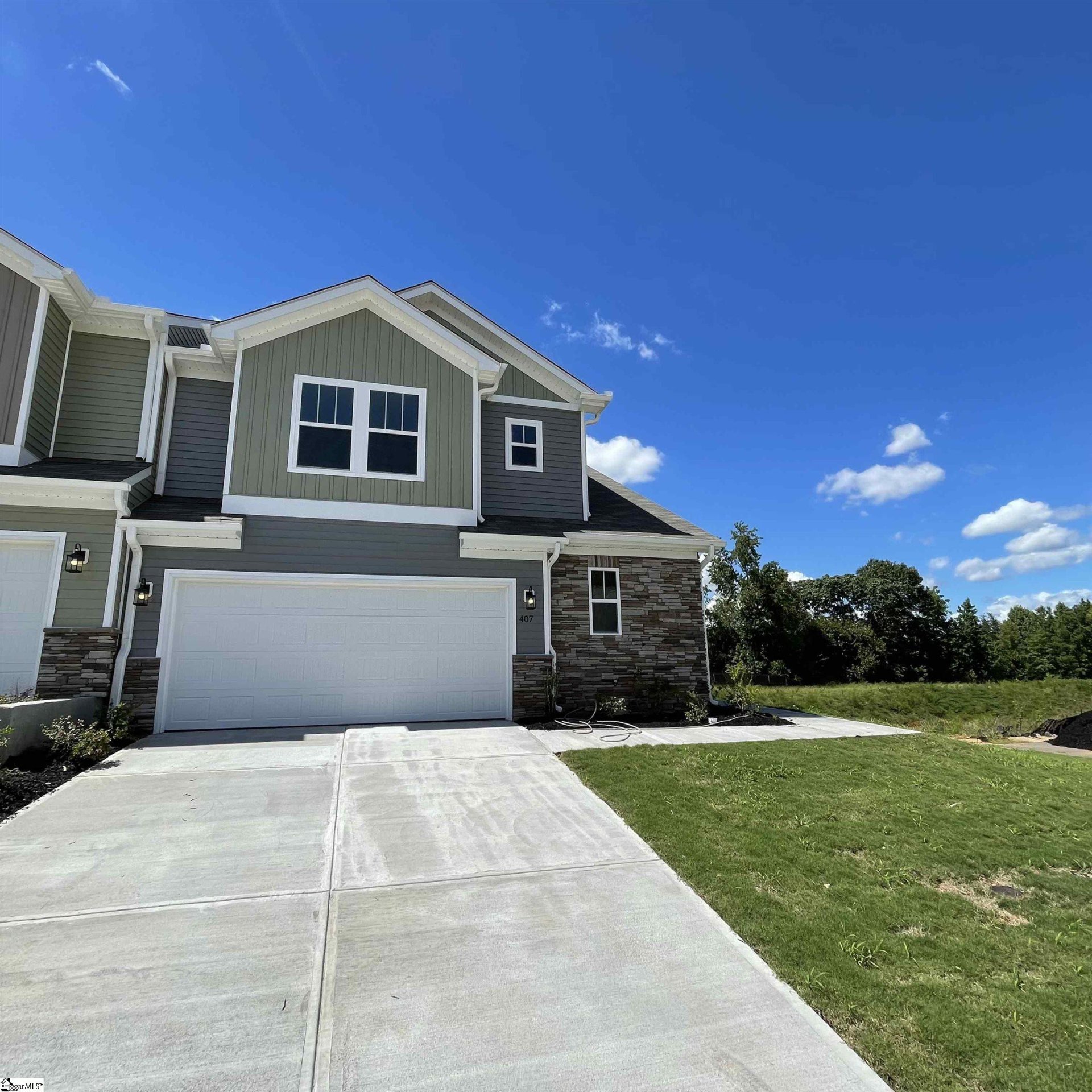 Property image 1 at 407 Albermarle Lane, Greer, SC 29650