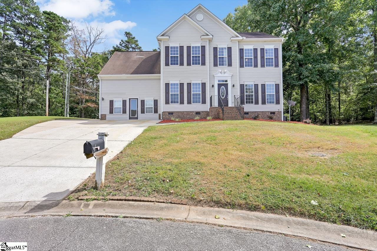 Property image 1 at 6 Laurelberry Lane, Greenville, SC 29607