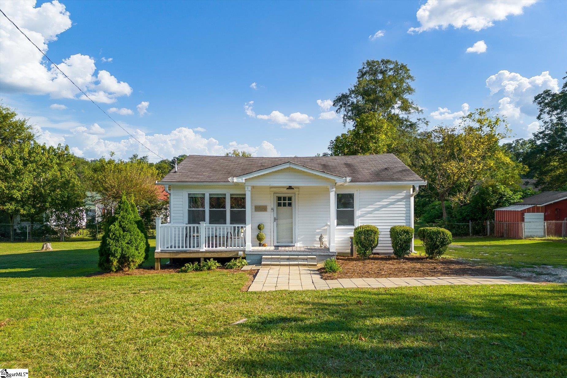 Property image 1 at 40 Lyman Street, Pelzer, SC 29669