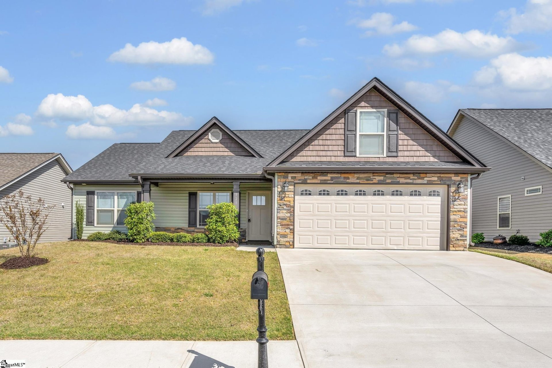Property image 1 at 721 Maya Street, Boiling Springs, SC 29316