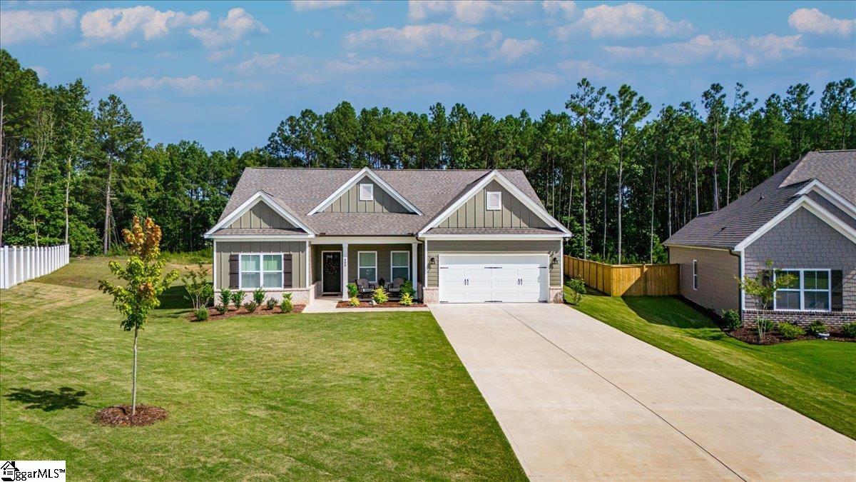 Property image 1 at 605 Still Wood Trail, Fountain Inn, SC 29644