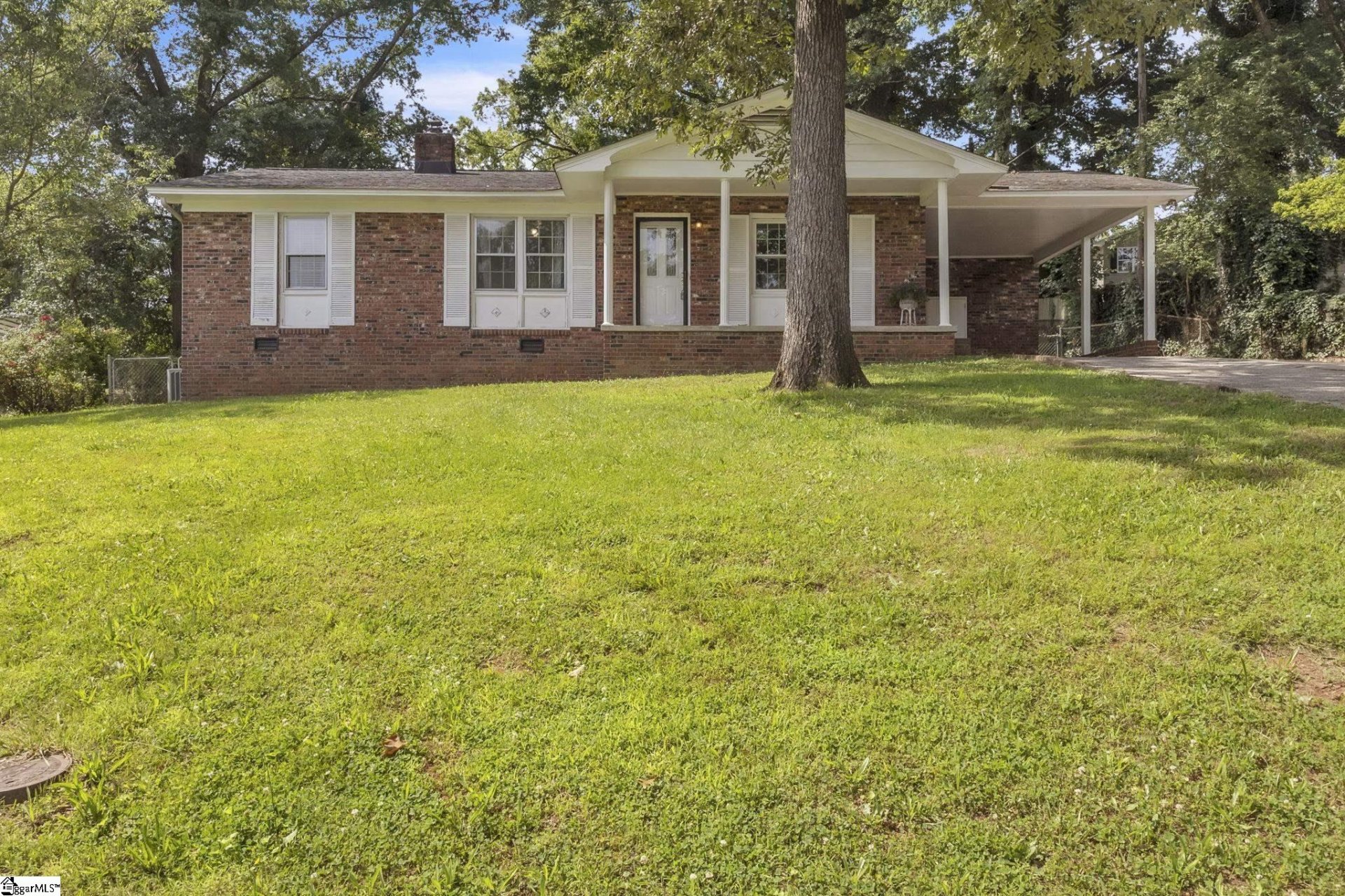 Property at 6 Kathryan Circle, Greenville, SC 29605