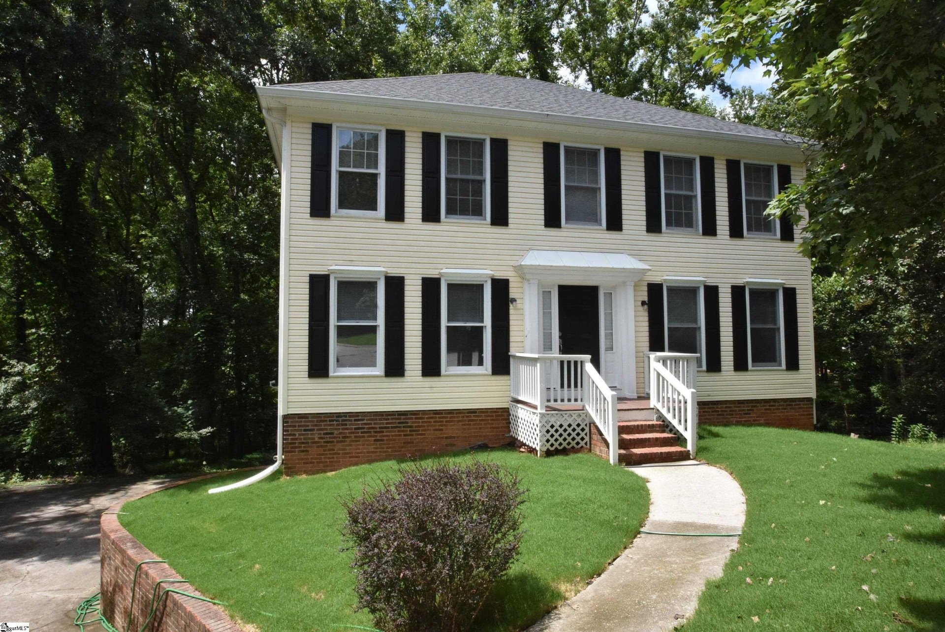 Property at 511 Foxhound Road, Simpsonville, SC 28680
