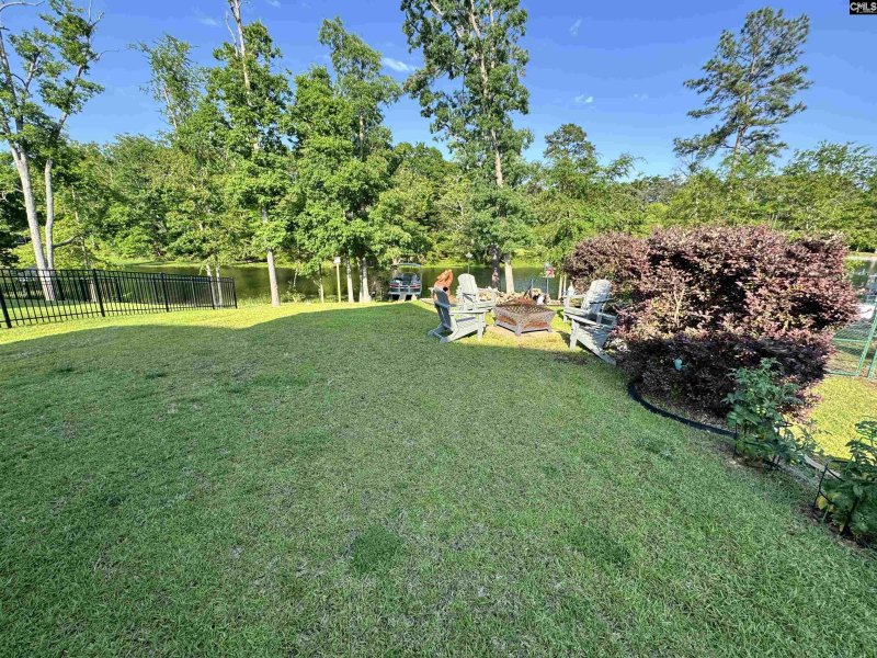 Property image 3 of 348 Amalfi Drive in Paradise Cove, Chapin, SC 29036-7360