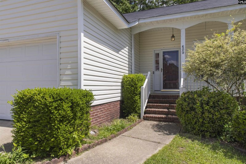 Property image 2 of 409 Waterville Drive in The Highlands, Columbia, SC 29229