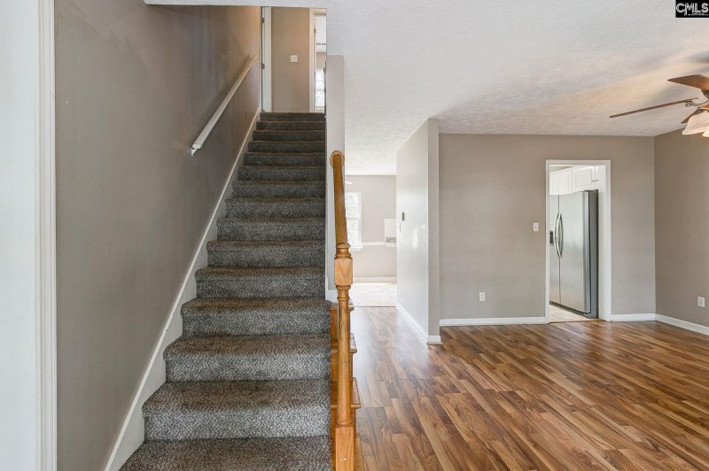 Property image 3 of 211 Glendevon Way Way in The Highlands, Columbia, SC 29229-8109
