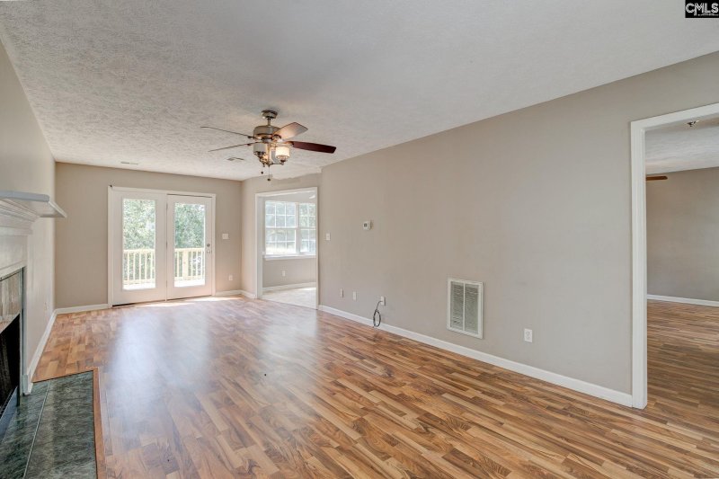 Property image 4 of 211 Glendevon Way Way in The Highlands, Columbia, SC 29229-8109