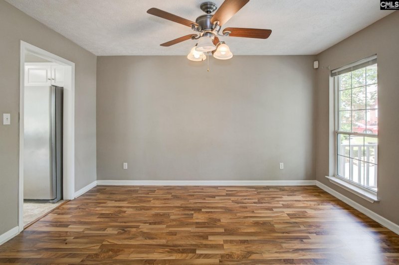 Property image 5 of 211 Glendevon Way Way in The Highlands, Columbia, SC 29229-8109