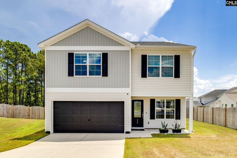 772 Tanager Lane