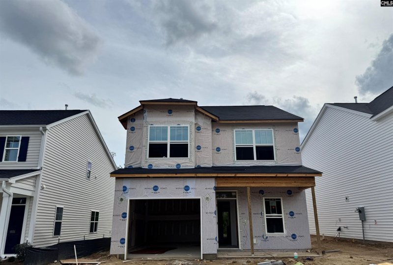 1555 Loose Leaf Lane