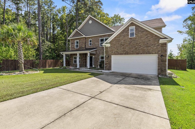 Property image 2 of 38 Athlone Court in Amber Creek, Blythewood, SC 29016