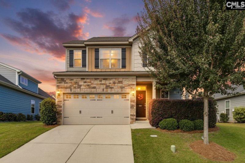 343 Amalfi Drive