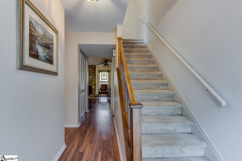 Property image 3 at 100 Stallings Road, Taylors, SC 29687