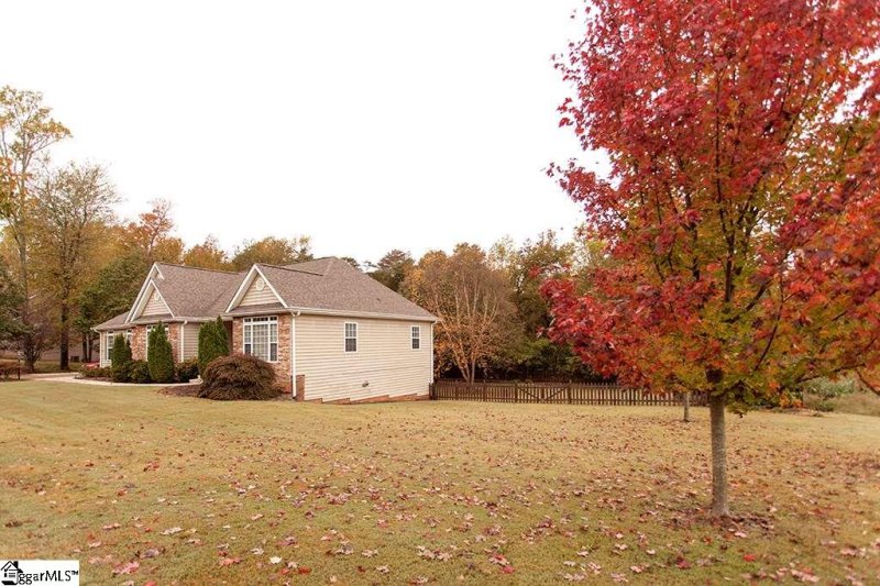 Property image 3 of 15 King Eider Way in Hammond Pointe, Taylors, SC 29687
