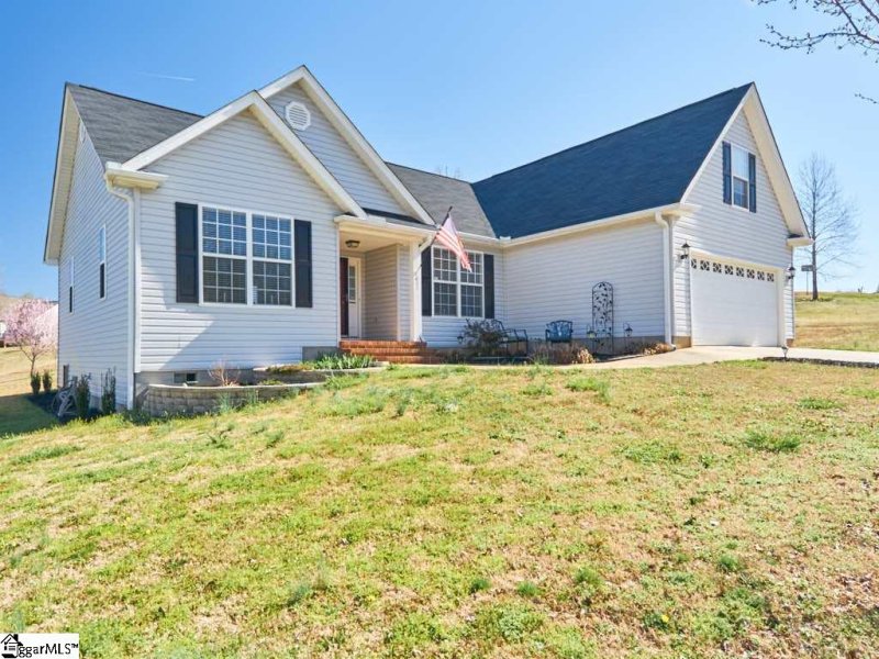 Property image 2 at 611 Nichole Place, Greer, SC 29651