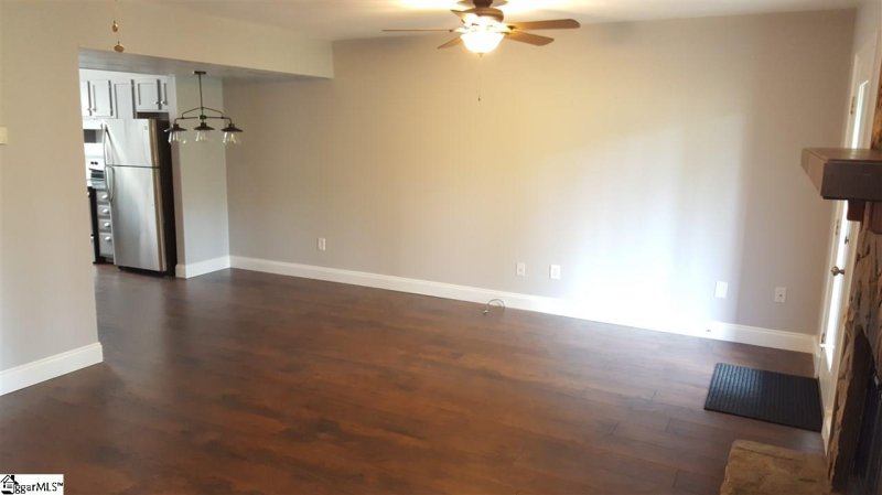 Property image 3 at 100 Stallings Road, Taylors, SC 29687