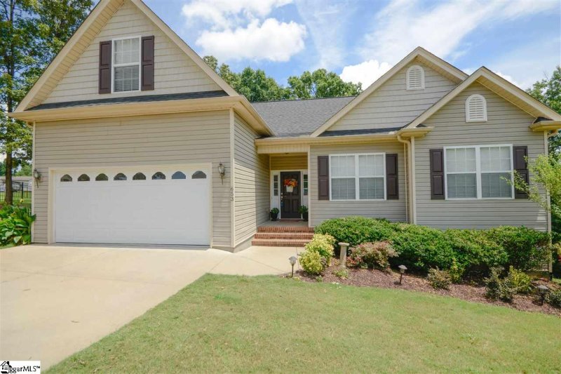 Property image 2 at 653 Nichole Place, Greer, SC 29651