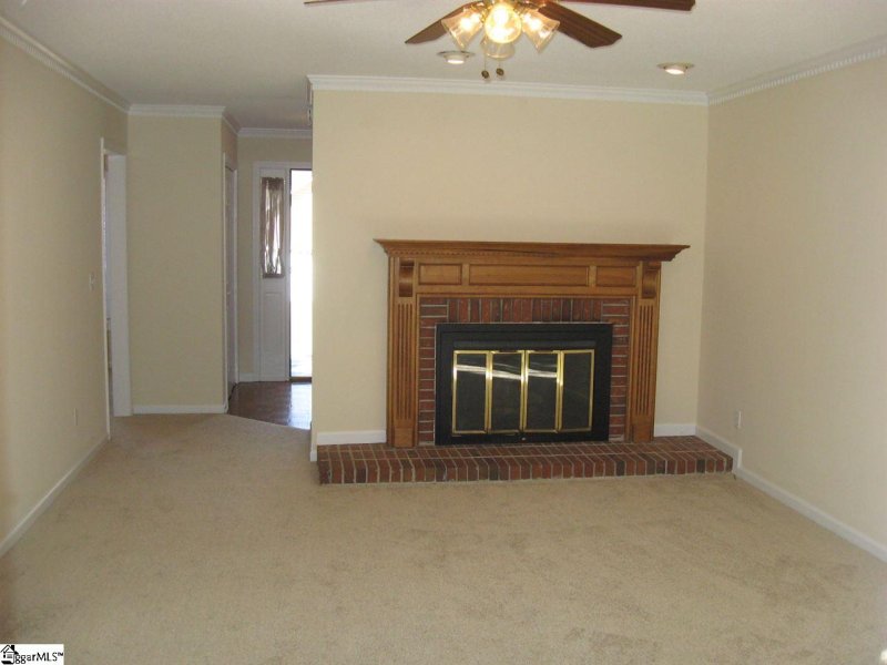 Property image 3 at 217 Hatteras Lane, Simpsonville, SC 29680