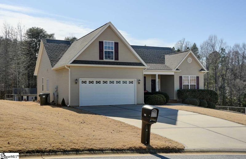 Property image 2 at 624 Nichole Place, Greer, SC 29651