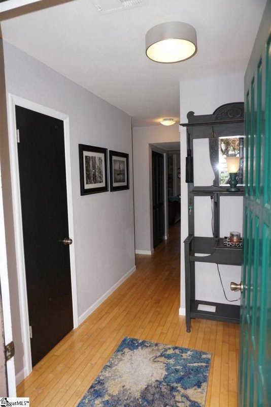 Property image 3 at 100 Stallings Road, Taylors, SC 29687-6309