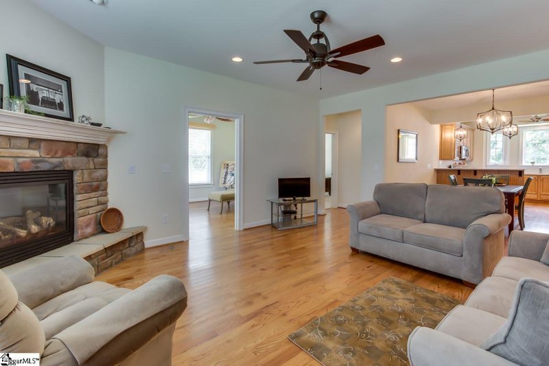 Property image 4 of 5 Apex Court in Poplar Forest, Greenville, SC 29617