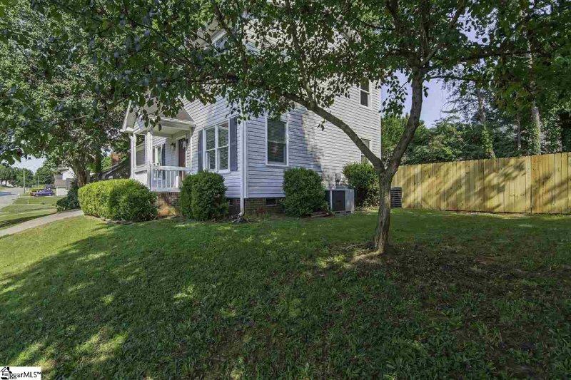 Property image 4 at 237 Waterbury Court, Simpsonville, SC 29680