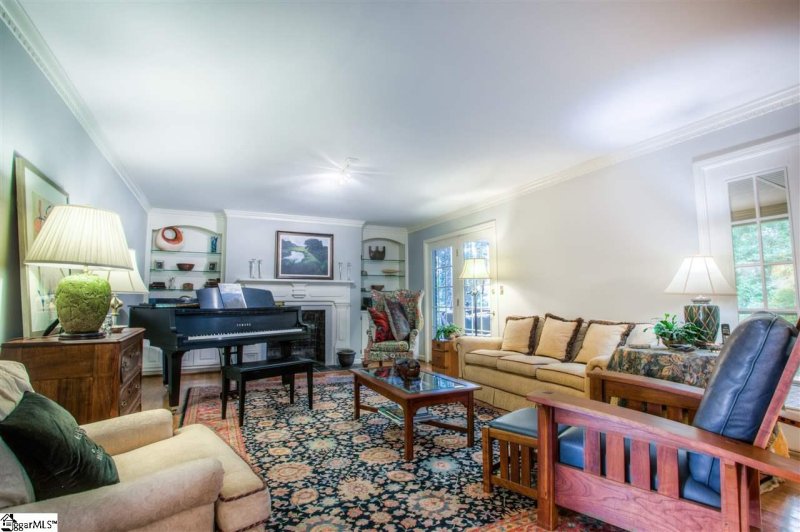 Property image 5 at 1489 Altamont Road, Greenville, SC 29609