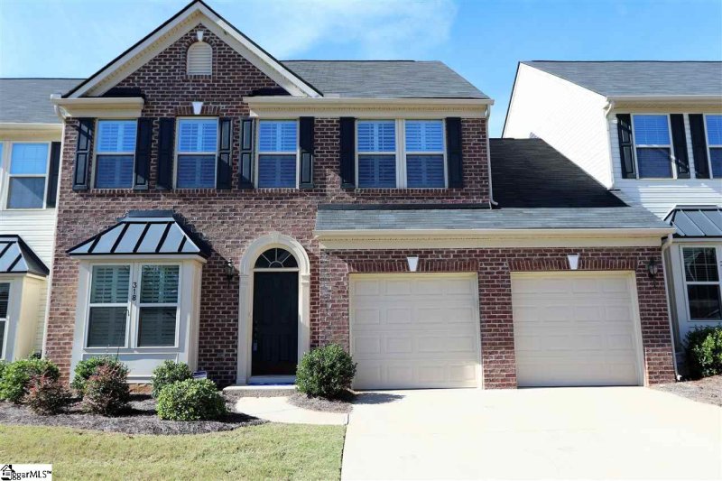 318 Bellerive Drive