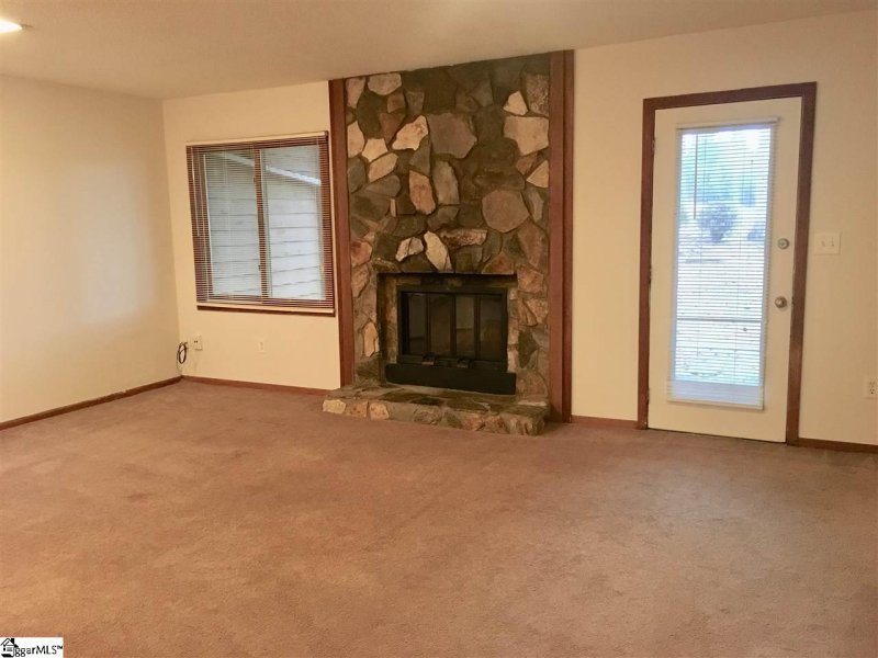 Property image 5 at 150 Stallings Road, Taylors, SC 29687