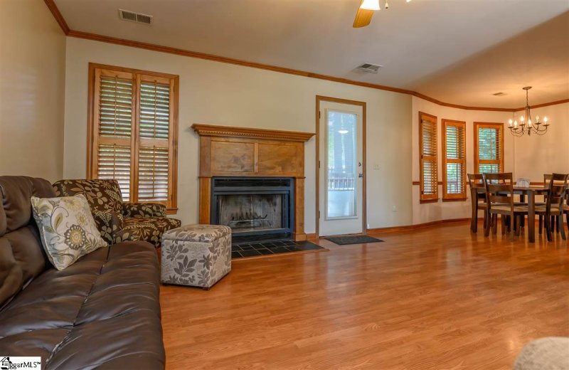 Property image 4 at 245 Waterbury Court, Simpsonville, SC 29680