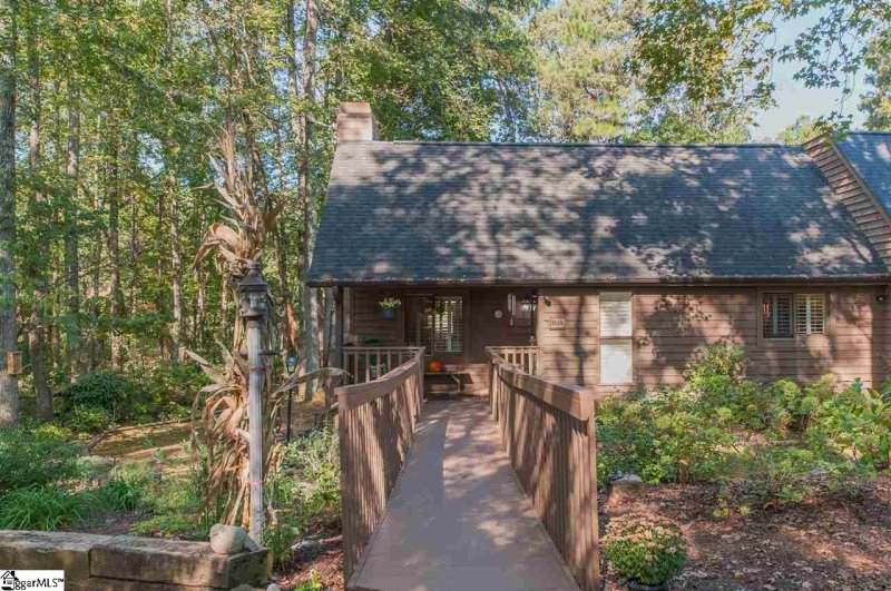 100 Stallings Road