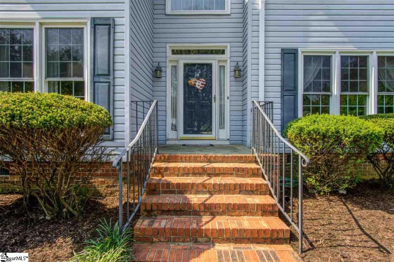 Property image 3 at 109 Hudders Creek Way, Simpsonville, SC 29680-3543