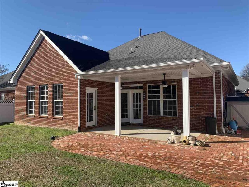 Property image 3 at 6 Tinsberry Drive, Greenville, SC 29607