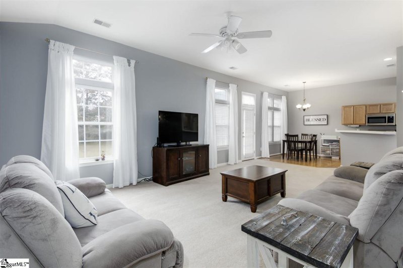 Property image 5 at 121 Laurel Meadows Parkway, Greenville, SC 29607