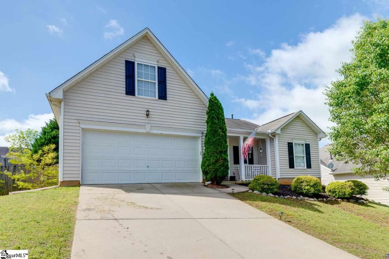 Property image 2 at 7 High Farm Road, Greenville, SC 29607