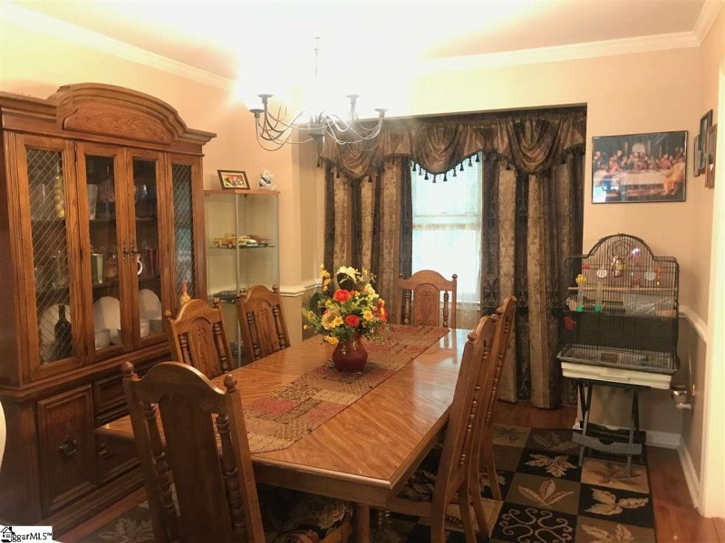 Property image 4 at 223 Waterbury Court, Simpsonville, SC 29680