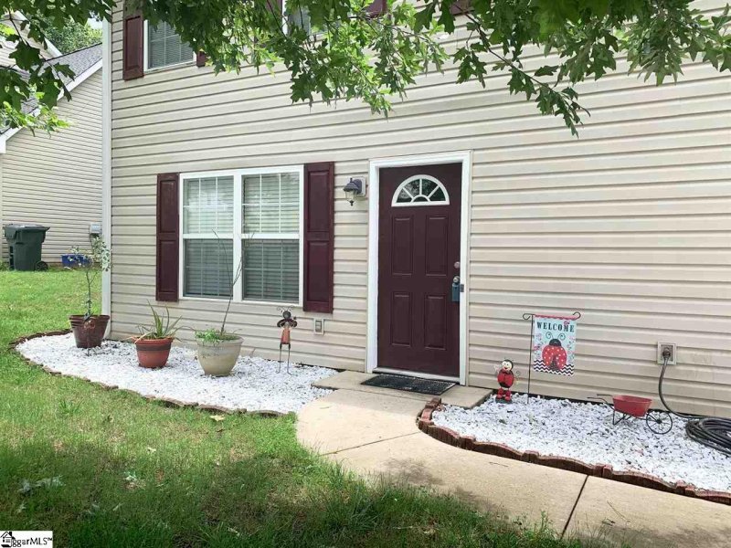 Property image 2 at 604 Laurel Meadows Parkway, Greenville, SC 29607