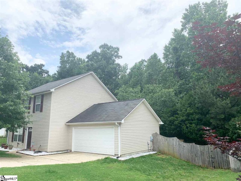 Property image 3 at 604 Laurel Meadows Parkway, Greenville, SC 29607
