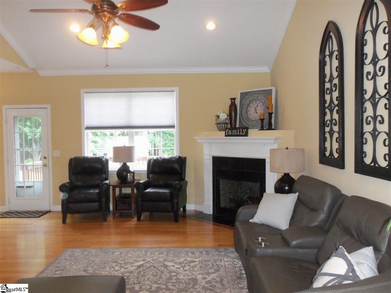 Property image 5 at 624 Nichole Place, Greer, SC 29651