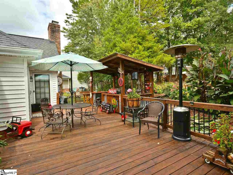 Property image 4 at 2 Norvin Court, Simpsonville, SC 29680