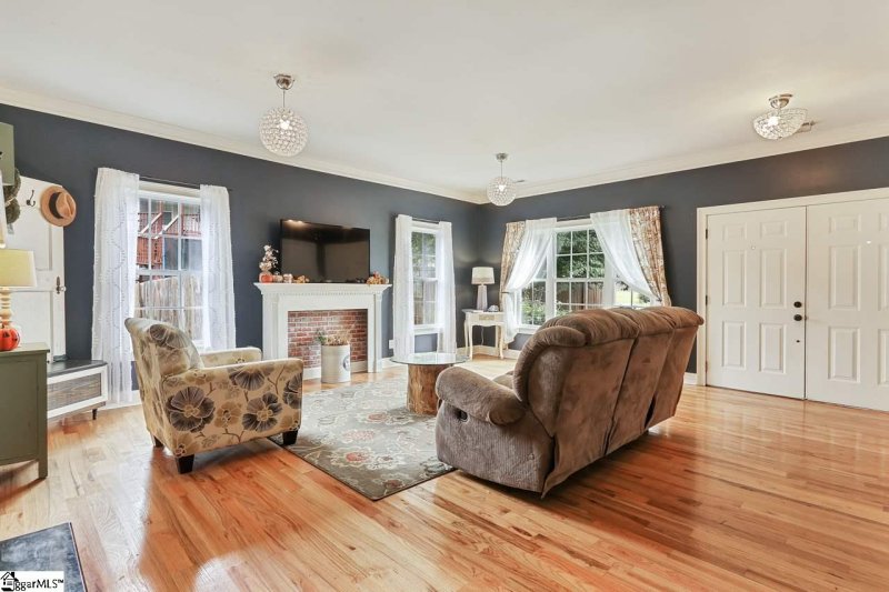 Property image 4 at 104 Graclan Court, Simpsonville, SC 29680