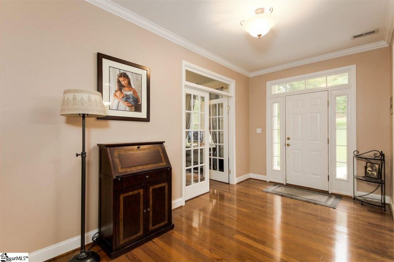 Property image 4 at 35 Crestline Road, Greenville, SC 29609