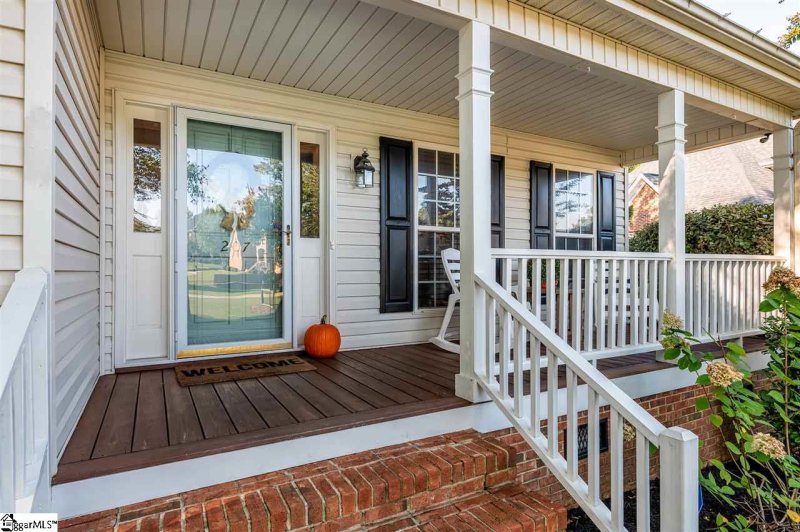 Property image 2 at 207 Hudders Creek Way, Simpsonville, SC 29680