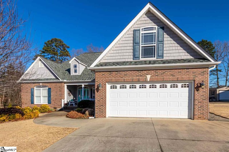Property image 2 at 6 CHASIE Lane, Greer, SC 29651