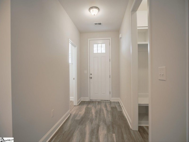 Property image 3 at 213 Wrightwood Lane, Greer, SC 29650