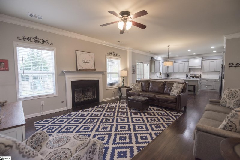 Property image 3 at 108 Oak Branch Drive, Simpsonville, SC 29681