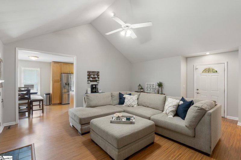 Property image 4 at 138 Hatteras Lane, Simpsonville, SC 29680