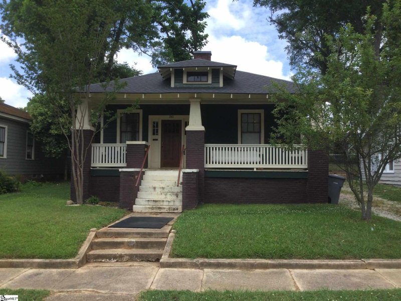 210 Carlisle Street
