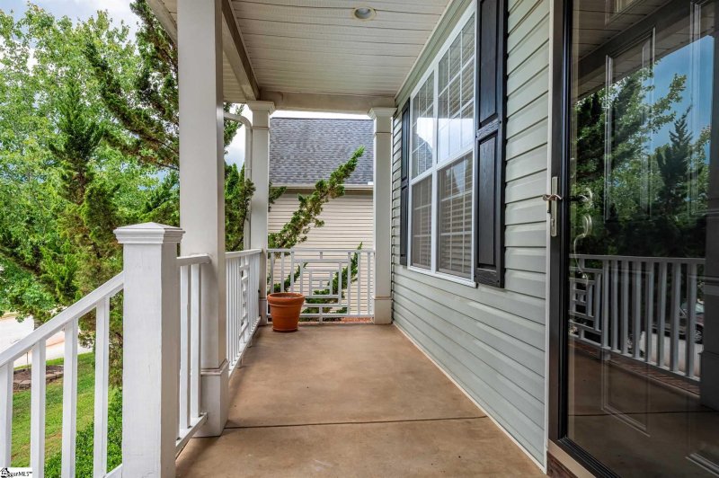 Property image 3 at 503 Summitbluff Drive, Greenville, SC 29617