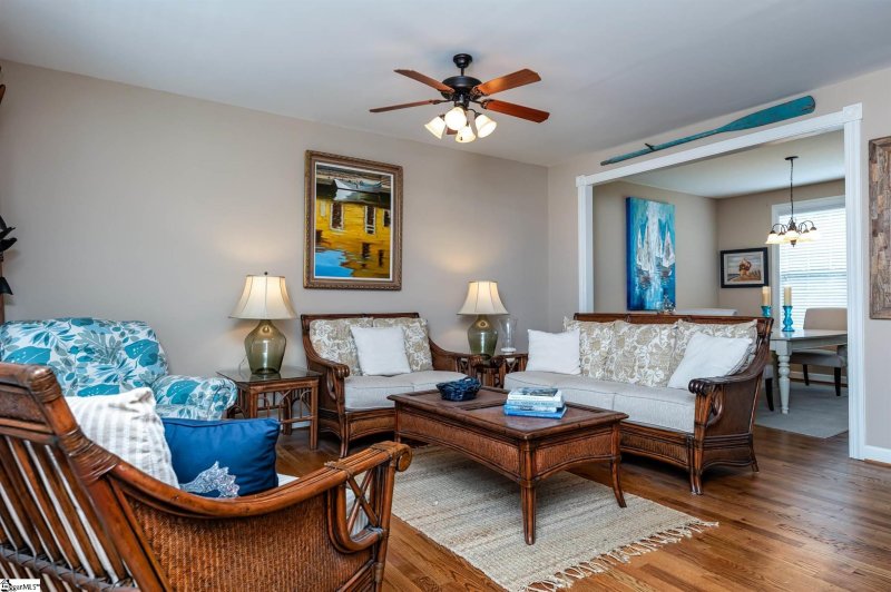 Property image 4 at 503 Summitbluff Drive, Greenville, SC 29617